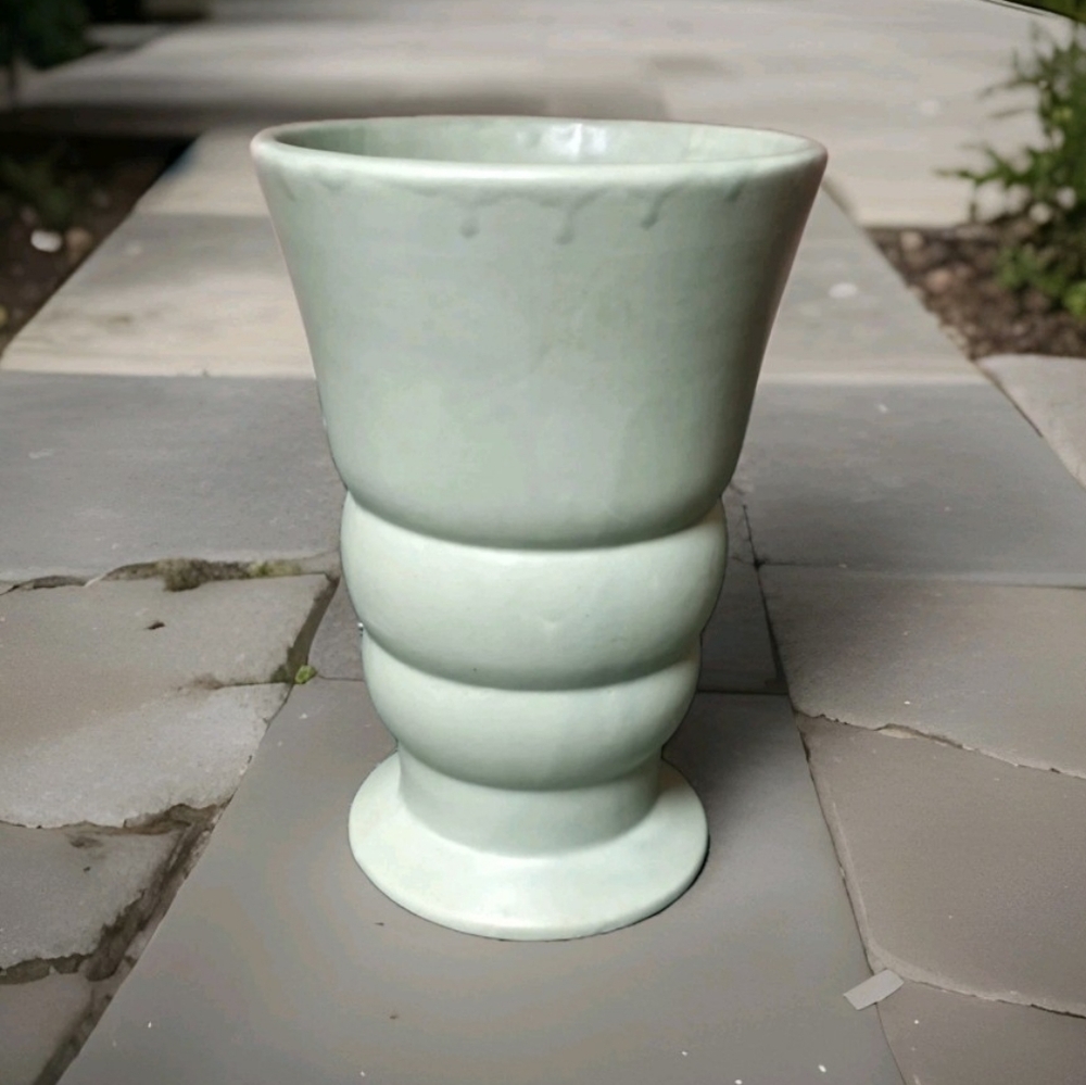 Vintage Green Ringed Haegar Pottery Vase